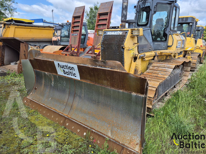 Komatsu D61EX-15 - Bulldozer: gambar 2 Komatsu D61EX-15 - Bulldozer: gambar 2