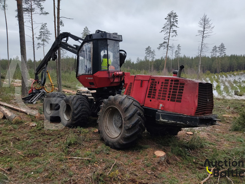 Komatsu Valmet 911.3 - Mesin pemanen: gambar 4 Komatsu Valmet 911.3 - Mesin pemanen: gambar 4