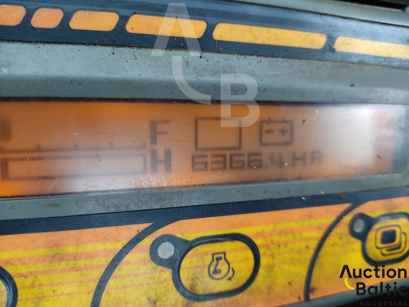 Ekskavator mini Kubota KX155-3: gambar 7