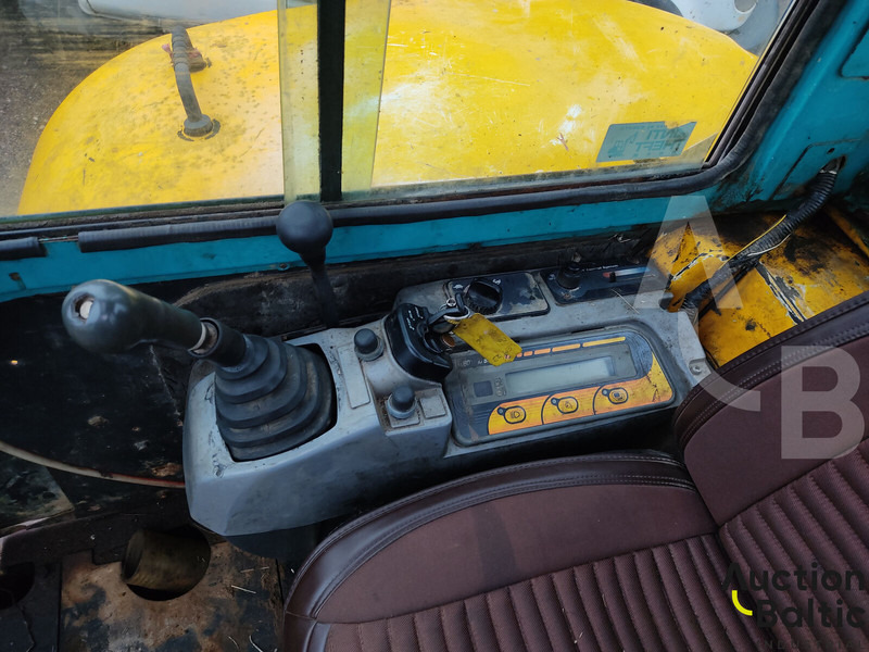 Ekskavator mini Kubota KX155-3: gambar 6