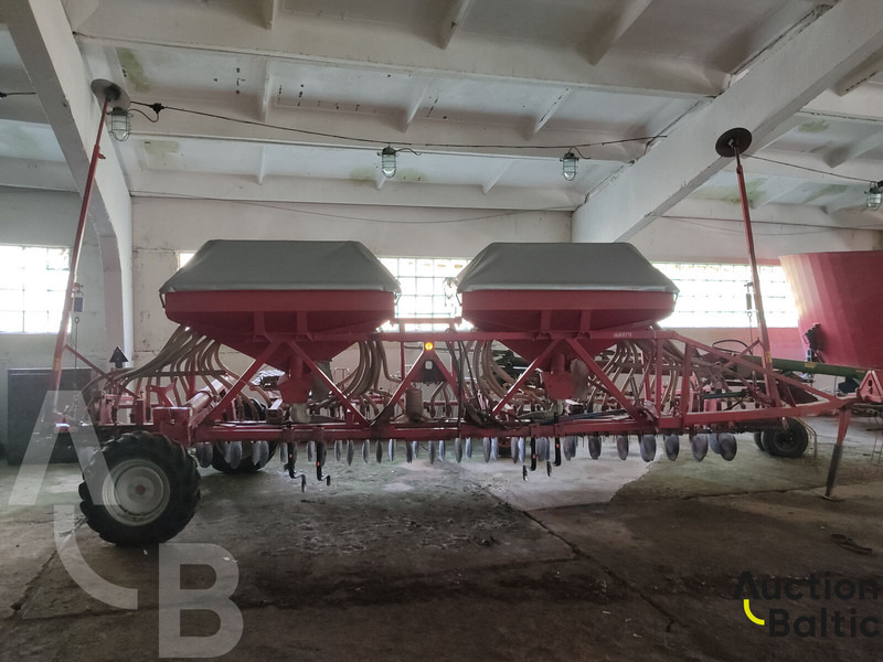 Kverneland DT-6 - Peralatan menabur: gambar 1 Kverneland DT-6 - Peralatan menabur: gambar 1