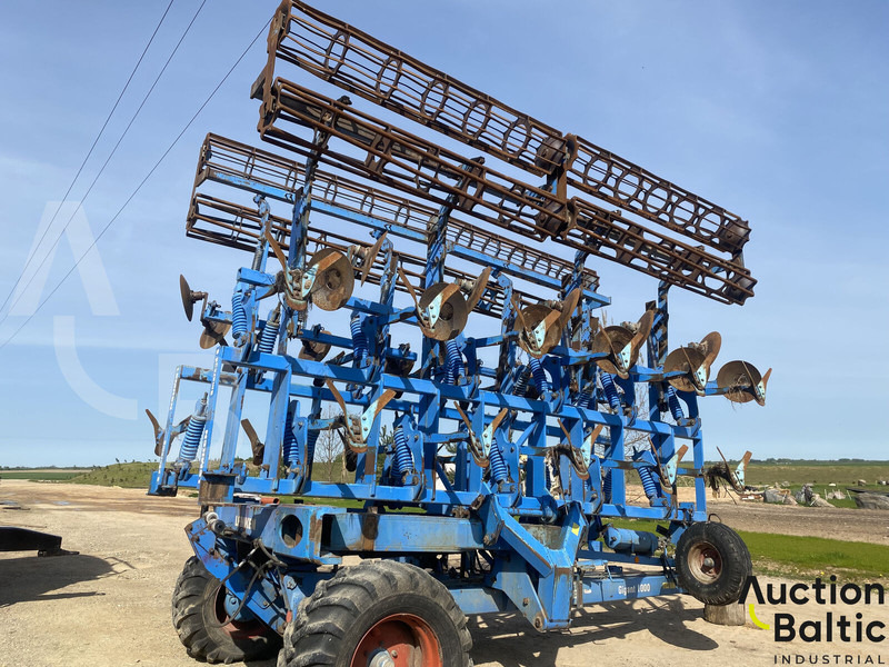 Lemken Gigant G1000 - Petani: gambar 3 Lemken Gigant G1000 - Petani: gambar 3