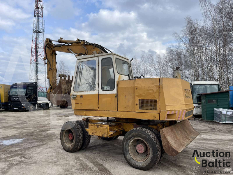 Liebherr A 900 C - Ekskavator roda: gambar 5 Liebherr A 900 C - Ekskavator roda: gambar 5