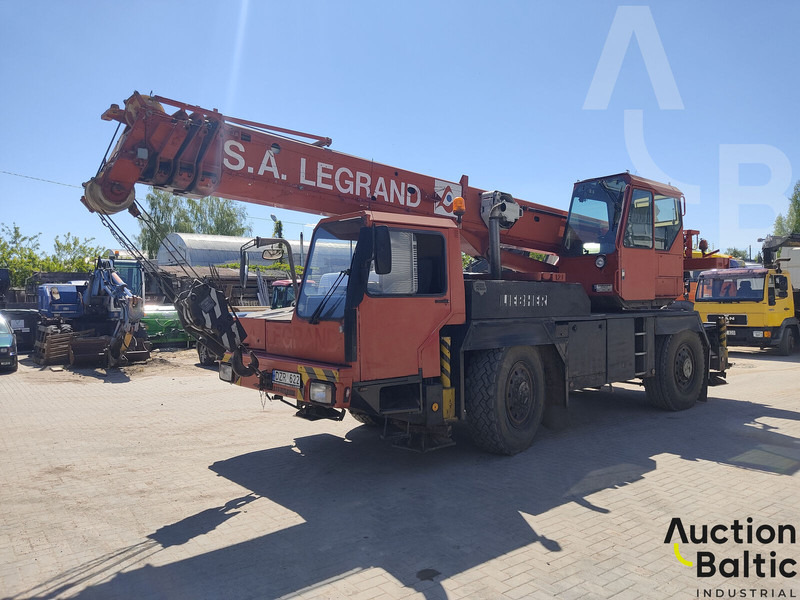Liebherr LTM 1025 - Derek semua medan: gambar 4 Liebherr LTM 1025 - Derek semua medan: gambar 4