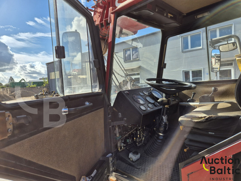 Liebherr UTM 526 - Derek pemuat: gambar 5 Liebherr UTM 526 - Derek pemuat: gambar 5