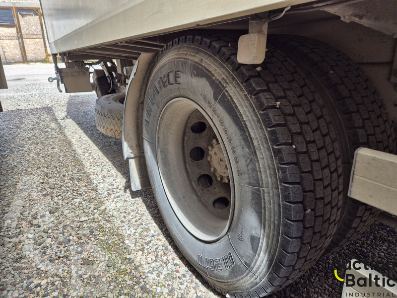 Truk box MAN 18.290: gambar 13