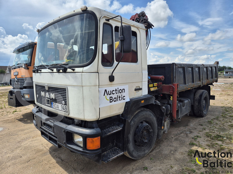 MAN 19.322 - Truk jungkit: gambar 2 MAN 19.322 - Truk jungkit: gambar 2