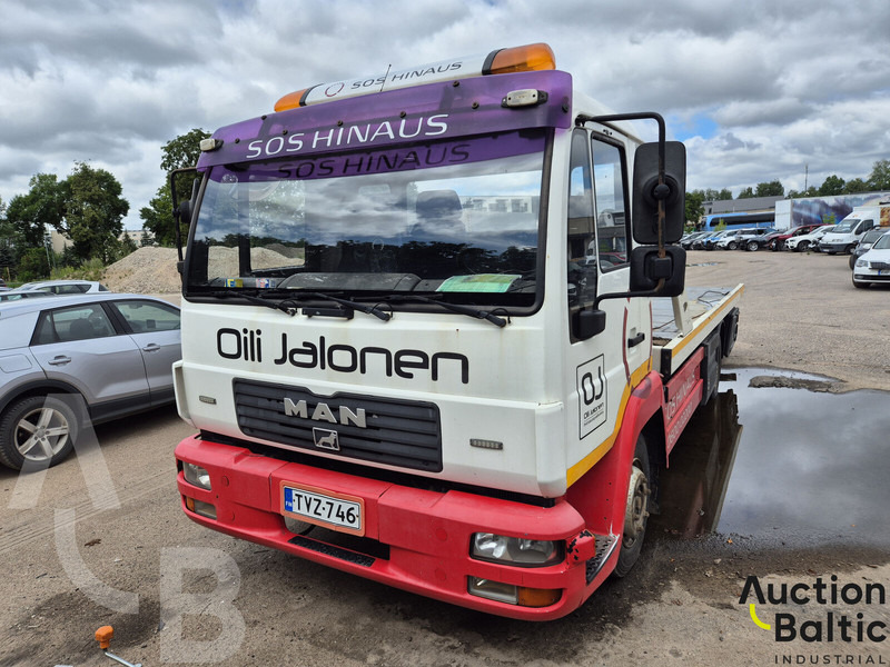 MAN 8.174 LLC - Mobil derek: gambar 2 MAN 8.174 LLC - Mobil derek: gambar 2
