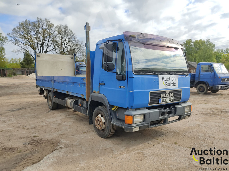 MAN L2000 - Truk flatbed: gambar 2 MAN L2000 - Truk flatbed: gambar 2