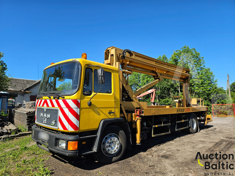 MAN M90 - Platform udara yang dipasang di truk: gambar 1 MAN M90 - Platform udara yang dipasang di truk: gambar 1