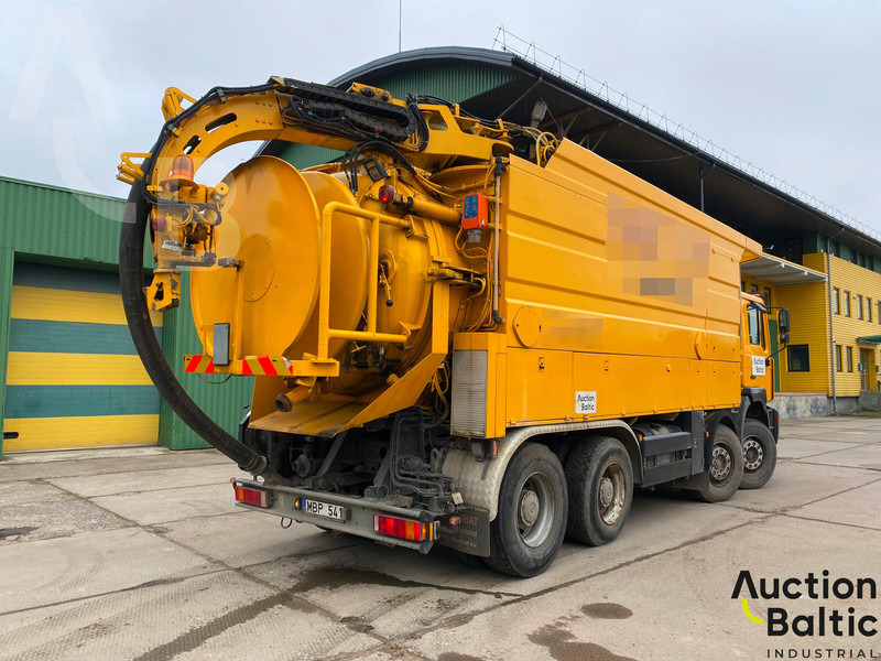 MAN T46 - Truk vakum: gambar 4 MAN T46 - Truk vakum: gambar 4