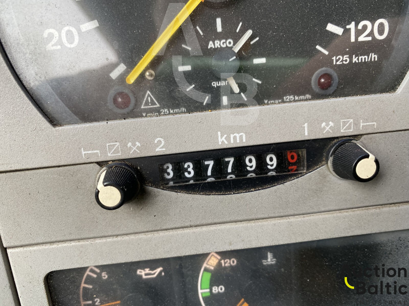 MAN T46 - Truk vakum: gambar 5 MAN T46 - Truk vakum: gambar 5