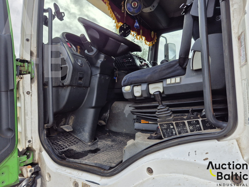 MAN TGA26.430 - Truk jungkit: gambar 5 MAN TGA26.430 - Truk jungkit: gambar 5