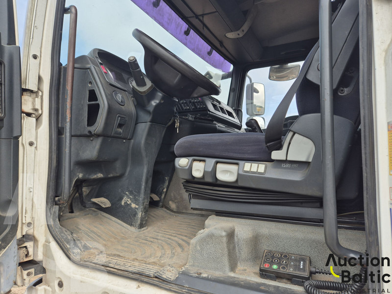 MAN TGA26.440 - Mobil derek: gambar 5 MAN TGA26.440 - Mobil derek: gambar 5