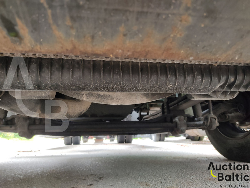 Truk pengangkut mobil MAN TGL8.240: gambar 17