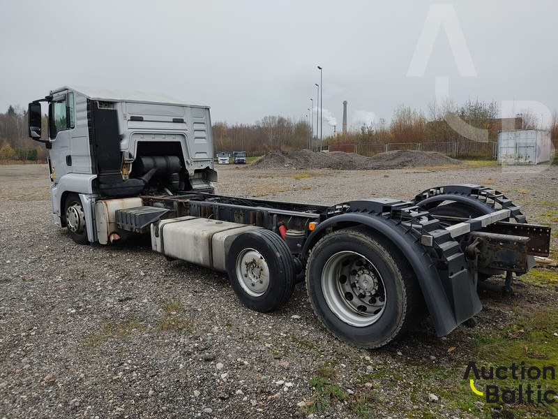 MAN TGS18.400 - Truk sasis: gambar 4 MAN TGS18.400 - Truk sasis: gambar 4