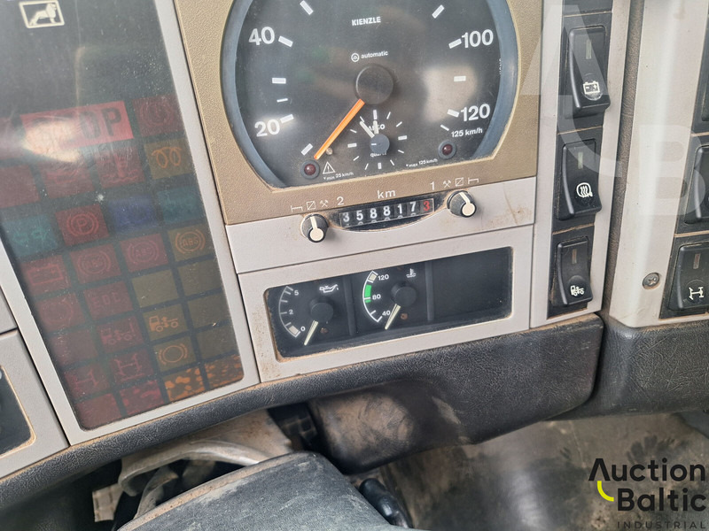 MAN TGS200 - Truk vakum: gambar 5 MAN TGS200 - Truk vakum: gambar 5