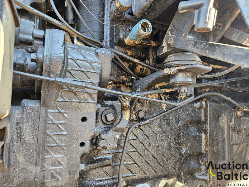 Traktor MTZ 82UK: gambar 9