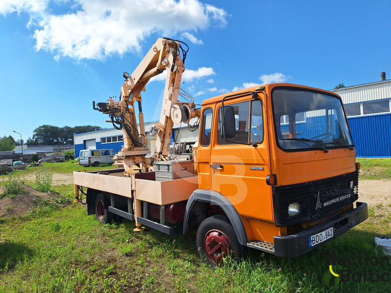 Magirus 130 M 8 - Truk flatbed, Truk derek: gambar 1 Magirus 130 M 8 - Truk flatbed, Truk derek: gambar 1