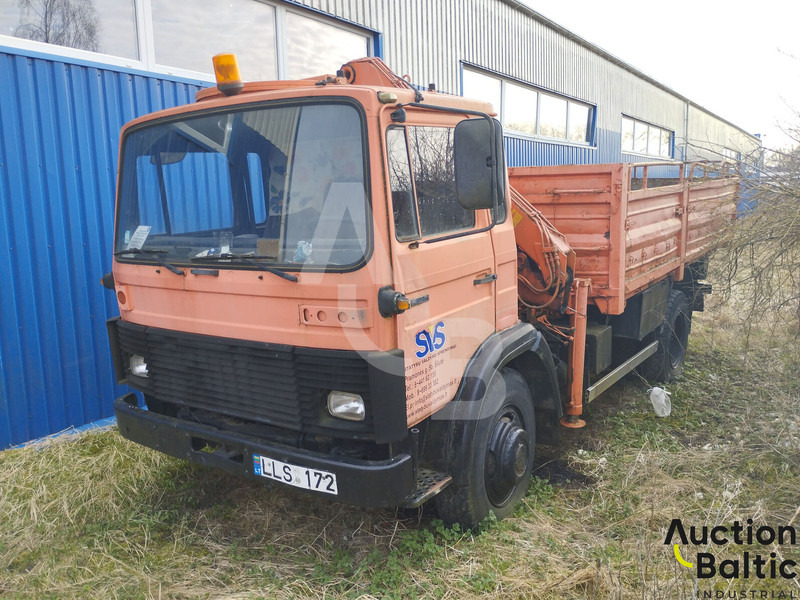 Magirus 168 M 11 - Truk jungkit, Truk derek: gambar 1 Magirus 168 M 11 - Truk jungkit, Truk derek: gambar 1