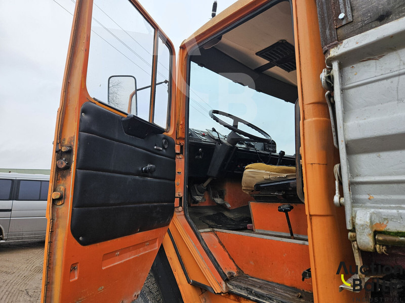 Magirus M 160 D 15 - Truk jungkit: gambar 5 Magirus M 160 D 15 - Truk jungkit: gambar 5