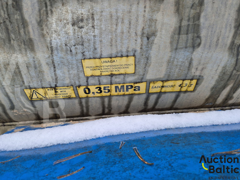 Meprozet PN-40 - Trailer jungkit: gambar 2 Meprozet PN-40 - Trailer jungkit: gambar 2