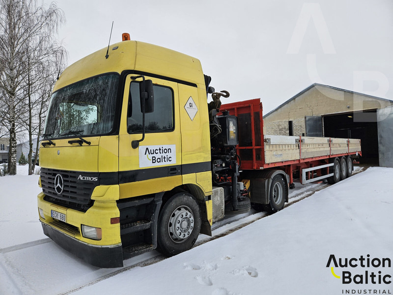Mercedes-Benz 1831 - Truk jungkit: gambar 1 Mercedes-Benz 1831 - Truk jungkit: gambar 1