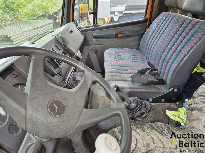 Truk jungkit Mercedes-Benz 814: gambar 6