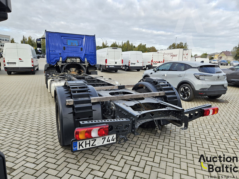 Mercedes-Benz Actros 1843 - Truk sasis: gambar 3 Mercedes-Benz Actros 1843 - Truk sasis: gambar 3