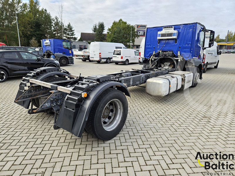 Mercedes-Benz Actros 1843 - Truk sasis: gambar 4 Mercedes-Benz Actros 1843 - Truk sasis: gambar 4