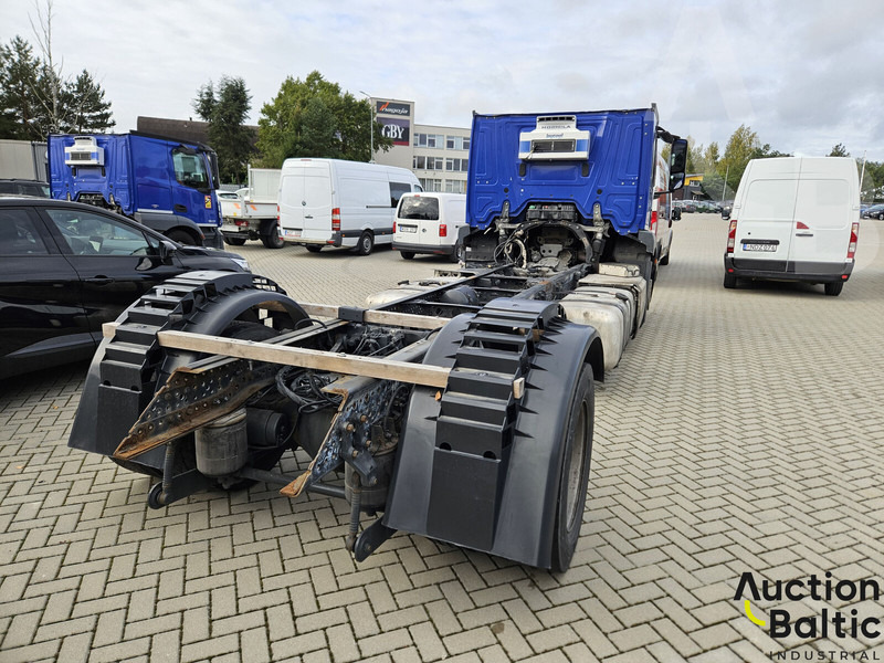 Mercedes-Benz Actros 1843 - Truk sasis: gambar 4 Mercedes-Benz Actros 1843 - Truk sasis: gambar 4