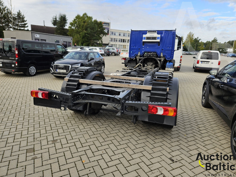 Mercedes-Benz Actros 1843 - Truk sasis: gambar 3 Mercedes-Benz Actros 1843 - Truk sasis: gambar 3