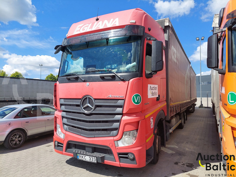 Mercedes-Benz Actros 2542 L - Truk dengan terpal samping: gambar 2 Mercedes-Benz Actros 2542 L - Truk dengan terpal samping: gambar 2