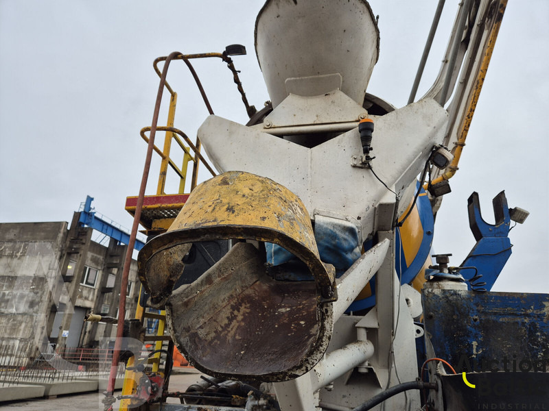 Leasing Mercedes-Benz Actros 3235 Mercedes-Benz Actros 3235: gambar 18 Leasing Mercedes-Benz Actros 3235 Mercedes-Benz Actros 3235: gambar 18