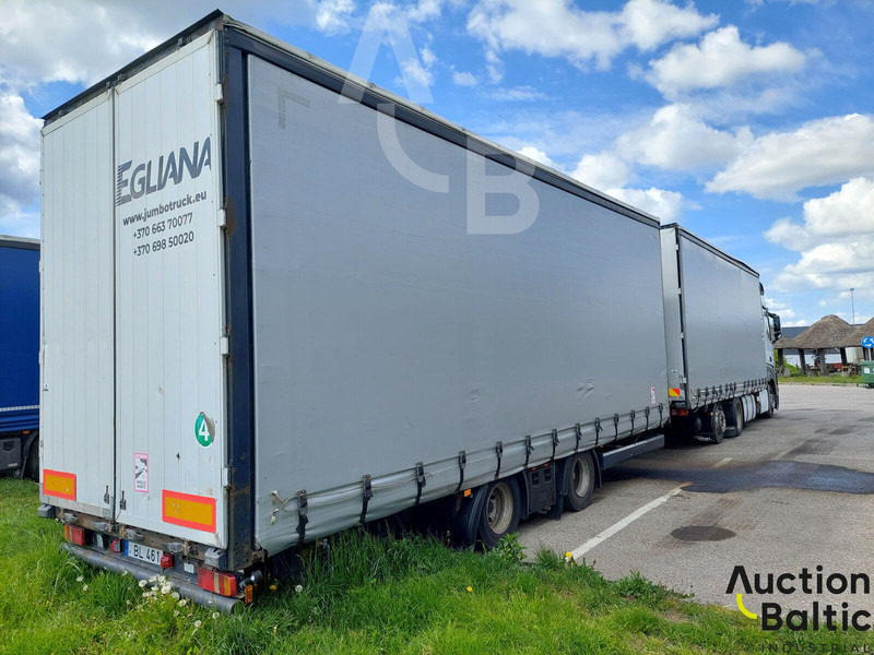 Mercedes-Benz Actros - Truk dengan terpal samping: gambar 4 Mercedes-Benz Actros - Truk dengan terpal samping: gambar 4
