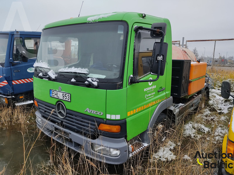 Mercedes-Benz Atego 815 - Truk vakum: gambar 2 Mercedes-Benz Atego 815 - Truk vakum: gambar 2