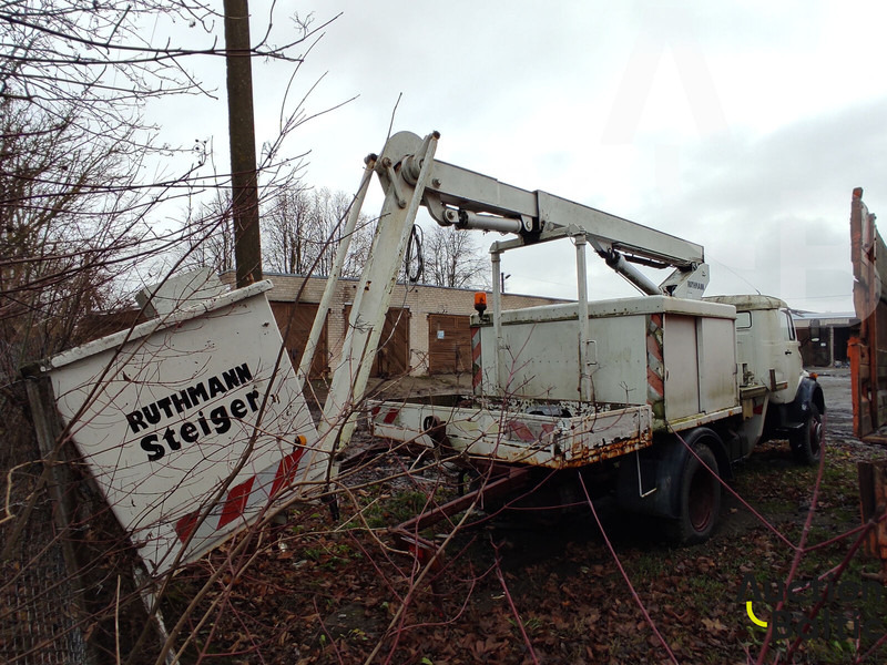 Mercedes-Benz Lako 911 - Platform udara yang dipasang di truk: gambar 4 Mercedes-Benz Lako 911 - Platform udara yang dipasang di truk: gambar 4