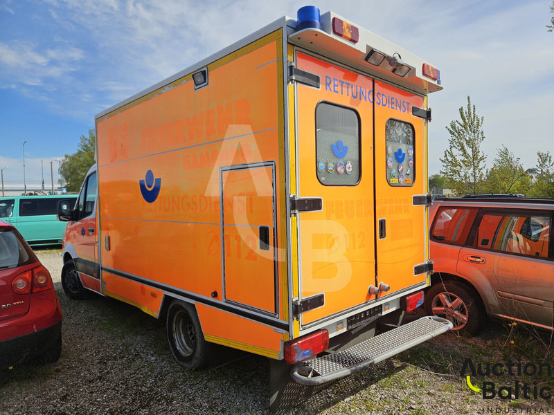 Mercedes-Benz Sprinter - Ambulans: gambar 4 Mercedes-Benz Sprinter - Ambulans: gambar 4