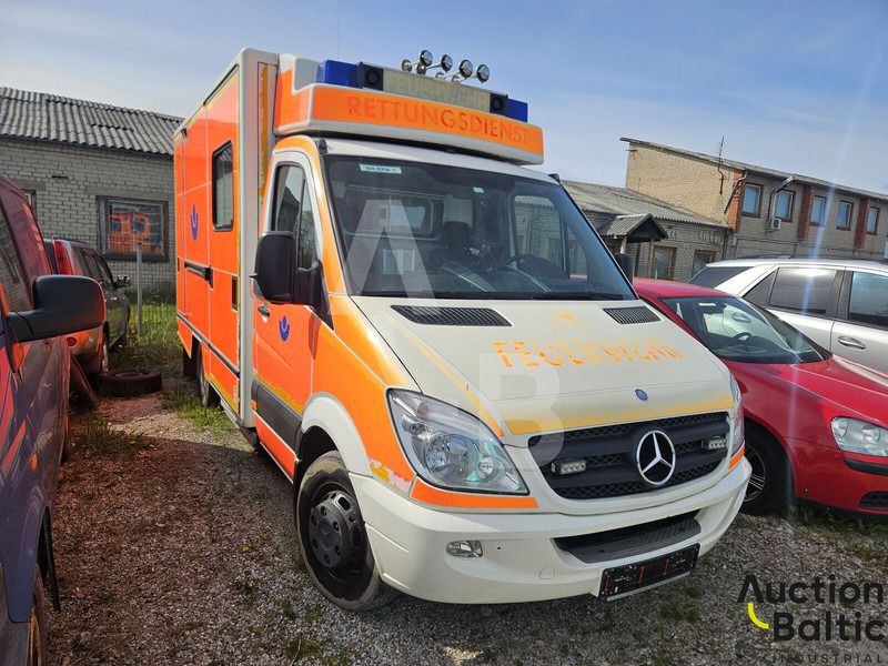Mercedes-Benz Sprinter - Ambulans: gambar 1 Mercedes-Benz Sprinter - Ambulans: gambar 1