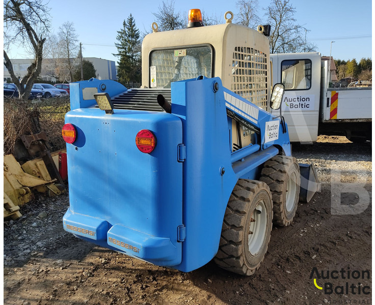 Messersi SL-45 - Skid steer: gambar 3 Messersi SL-45 - Skid steer: gambar 3