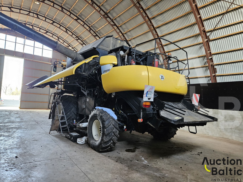 New Holland CR 9080 - Pemanen gabungan: gambar 3 New Holland CR 9080 - Pemanen gabungan: gambar 3