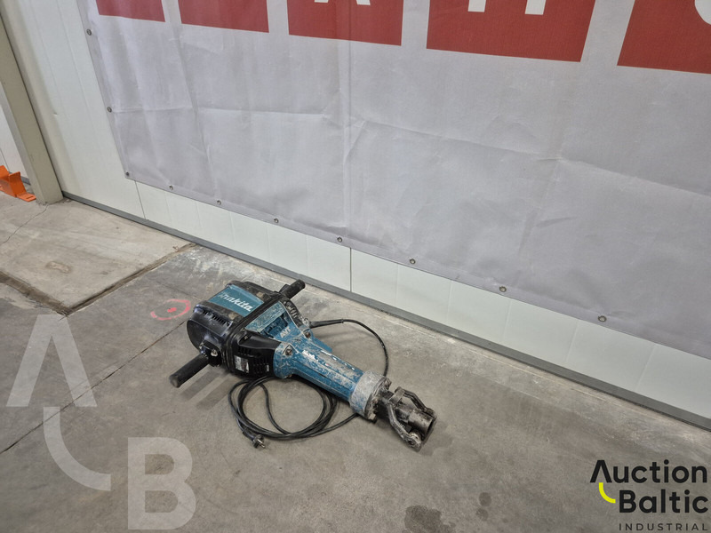 Makita HM1812 - Peralatan konstruksi: gambar 1 Makita HM1812 - Peralatan konstruksi: gambar 1