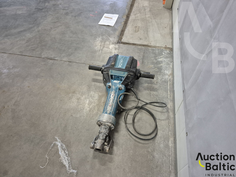Makita HM1812 - Peralatan konstruksi: gambar 4 Makita HM1812 - Peralatan konstruksi: gambar 4