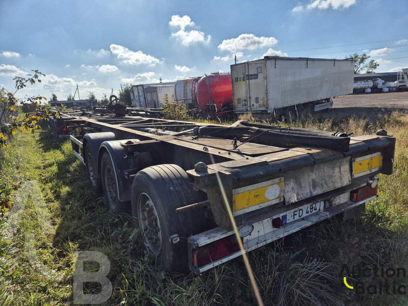 Renders N3ST31L - Semi-trailer dengan terpal samping: gambar 2 Renders N3ST31L - Semi-trailer dengan terpal samping: gambar 2