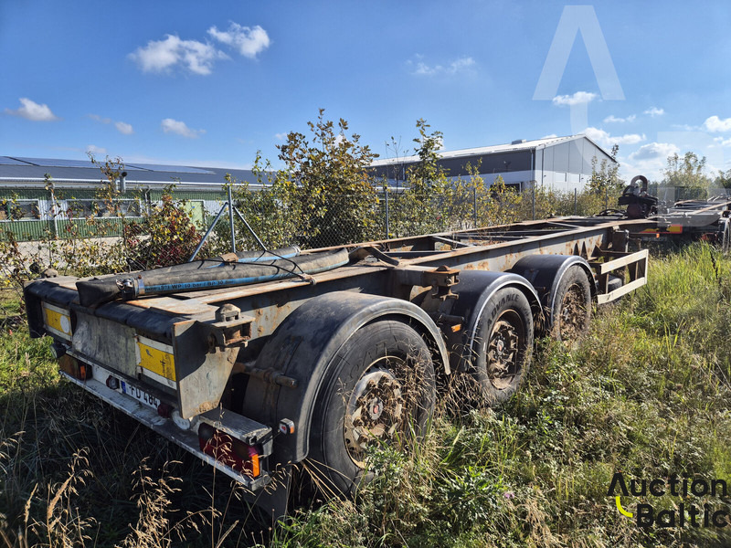 Renders N3ST31L - Semi-trailer dengan terpal samping: gambar 1 Renders N3ST31L - Semi-trailer dengan terpal samping: gambar 1