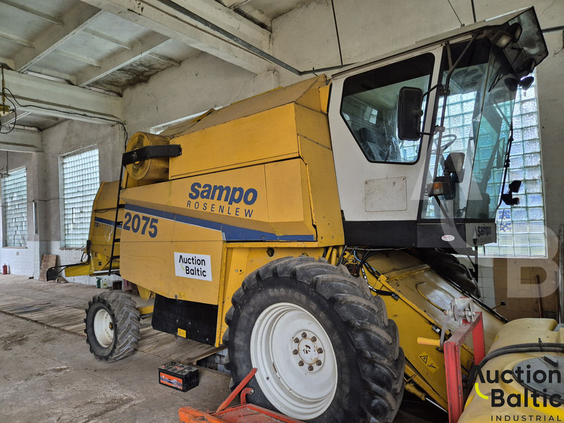 Sampo-Rosenlew SR 2075 TS - Pemanen gabungan: gambar 1 Sampo-Rosenlew SR 2075 TS - Pemanen gabungan: gambar 1