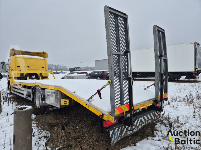 Scania P 230 - Mobil derek: gambar 4 Scania P 230 - Mobil derek: gambar 4