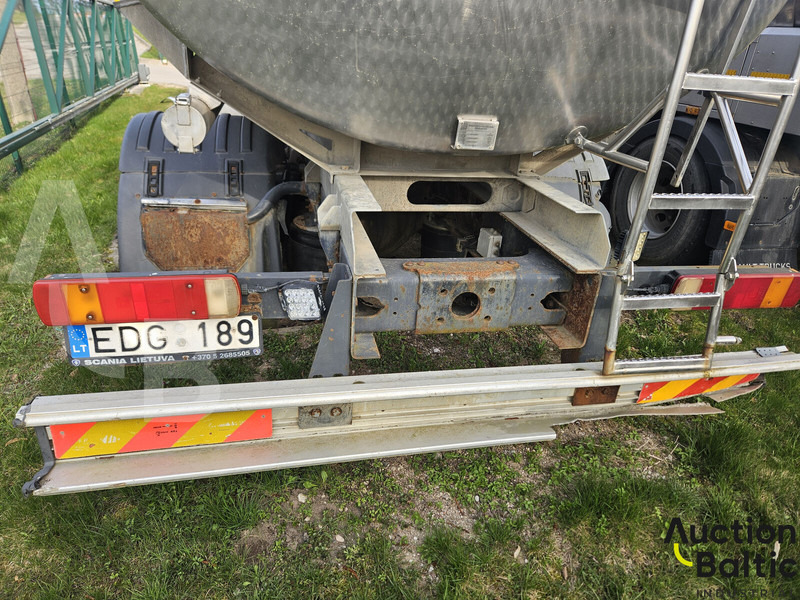 Truk tangki untuk pengangkutan susu Scania P 230: gambar 14