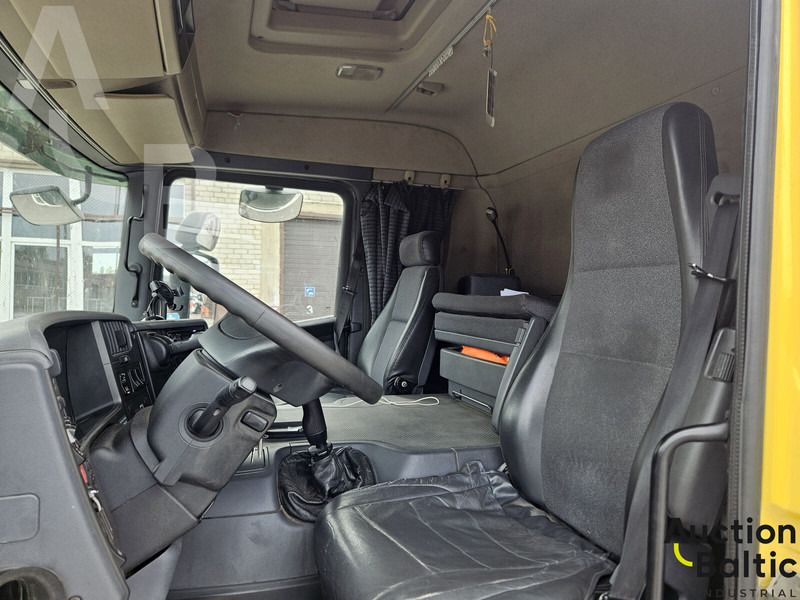 Scania P 380 - Mobil derek: gambar 5 Scania P 380 - Mobil derek: gambar 5