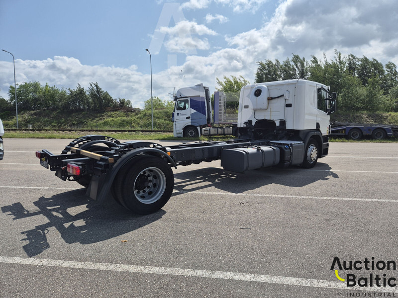 Scania P 450 - Truk sasis: gambar 4 Scania P 450 - Truk sasis: gambar 4